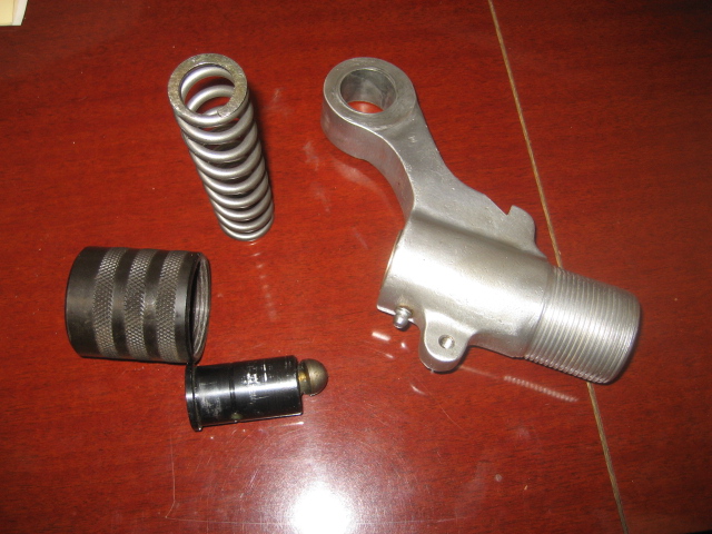 Picture of can seamer machine and parts from Melvina Can Machinery offering new and used can seamers and parts.