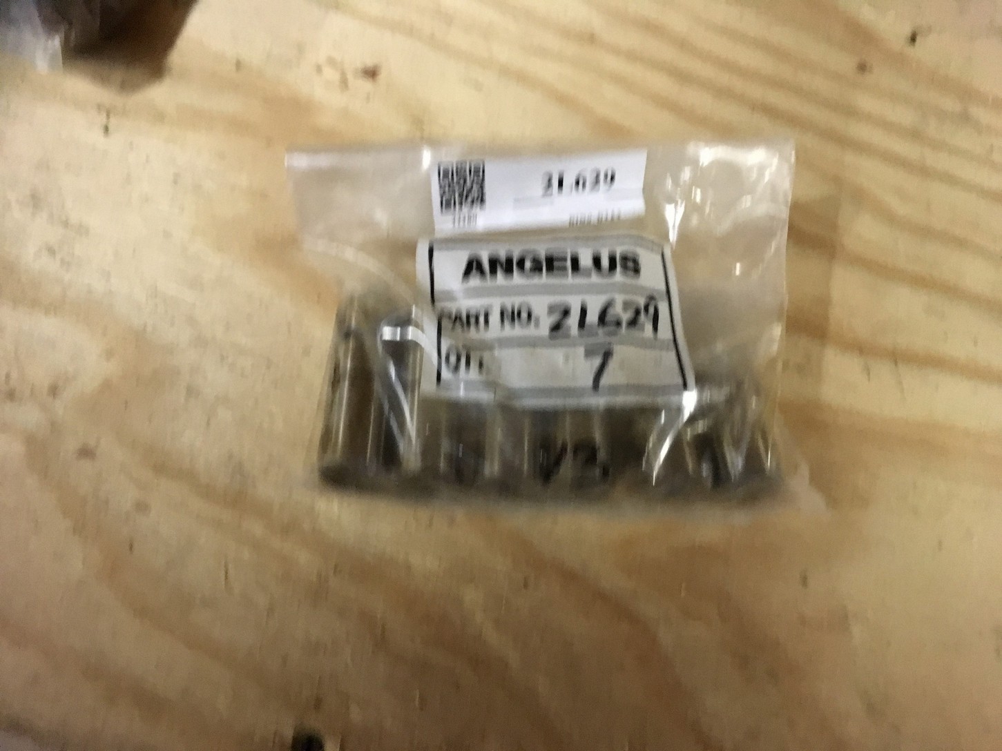 2L629 - 2ND OP. SEAMING ROLL CAM PIN