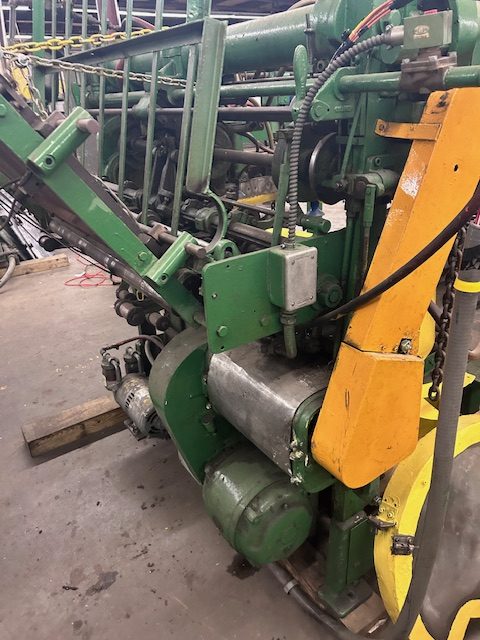 Dexter Feeder - 36" x 36" 6000lb - Image 6